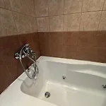 דירה Prime Location One Bed With Hydro Bath In Royal Plaza בורובץ