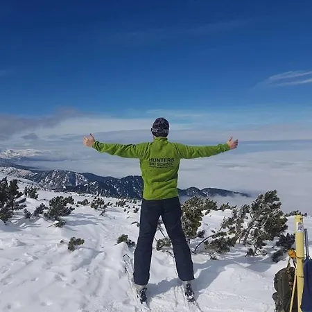 Prime Location One Bed With Hydro Bath In Royal Plaza * Borowez
