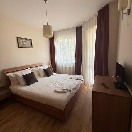 Prime Location One Bed With Hydro Bath In Royal Plaza Borowez